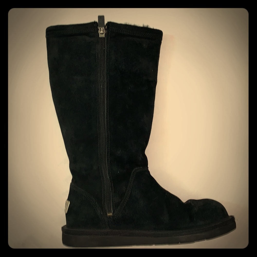 UGG women’s winter boots ♥️ •authentic•